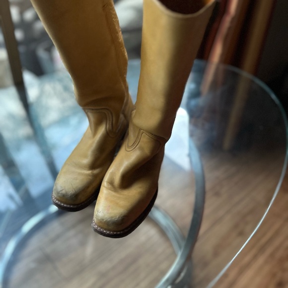 Sleek Tan Over the Knee Boots for Effortless Style - Picture 3 of 4